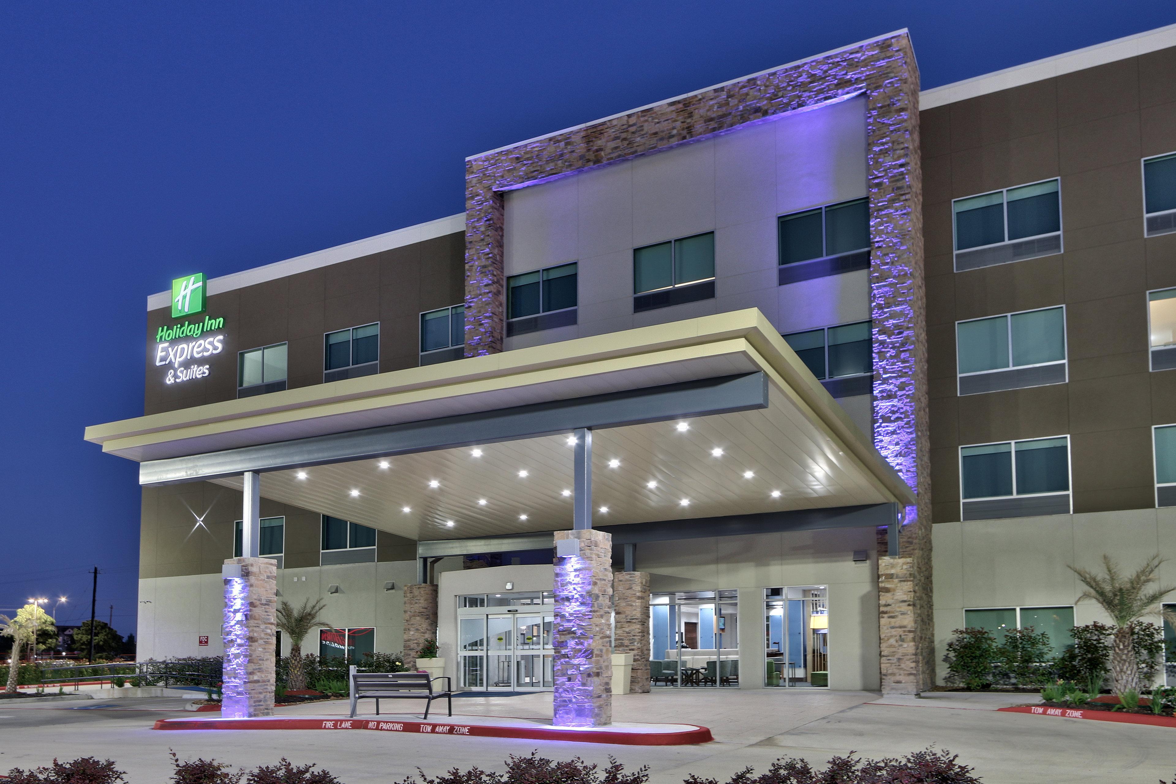 Holiday Inn Express & Suites - Houston East - Beltway 8 By Ihg Cloverleaf Exteriör bild