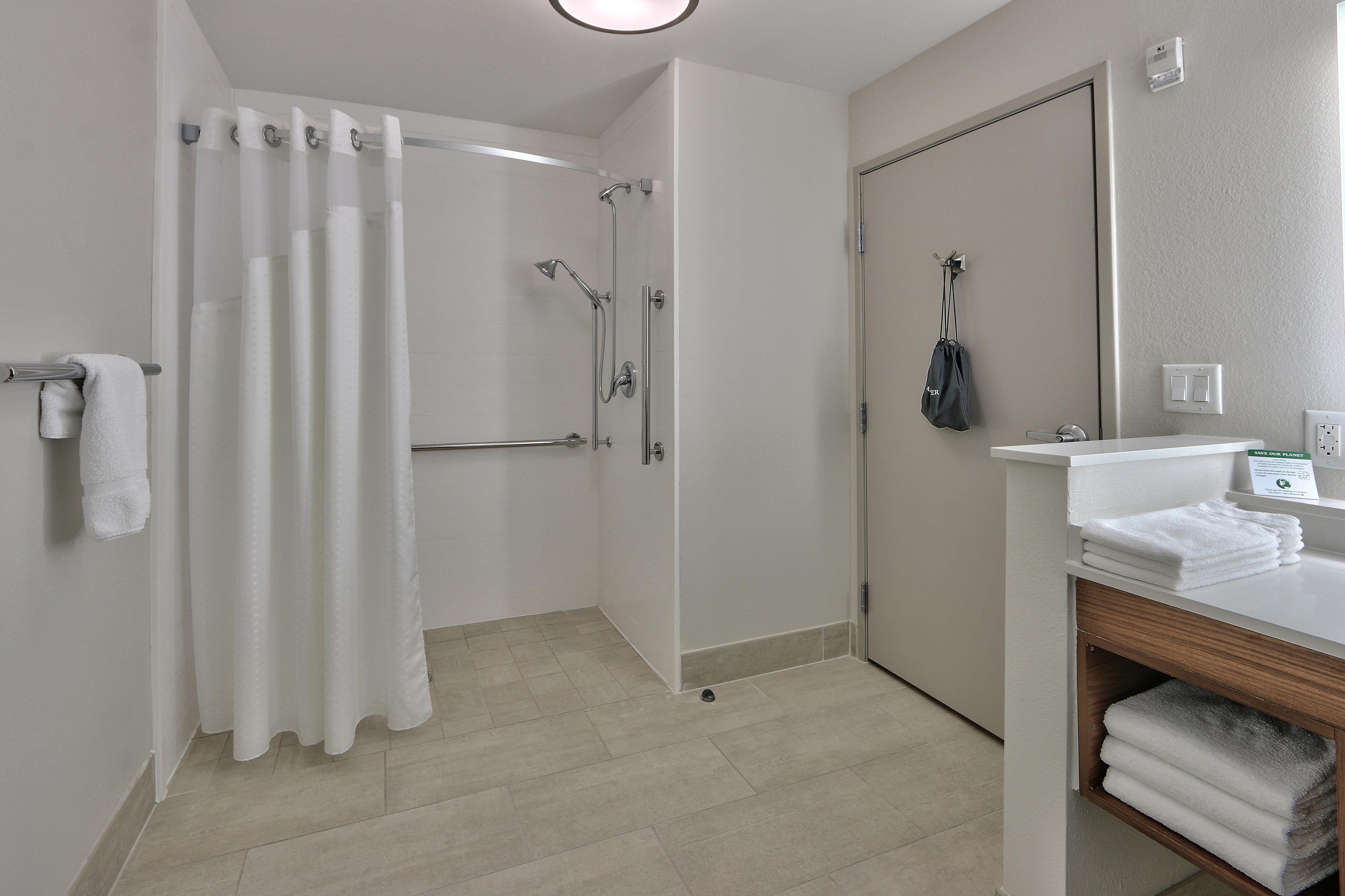 Holiday Inn Express & Suites - Houston East - Beltway 8 By Ihg Cloverleaf Exteriör bild